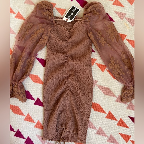 Above the Knee Dress - Picture 1 of 6